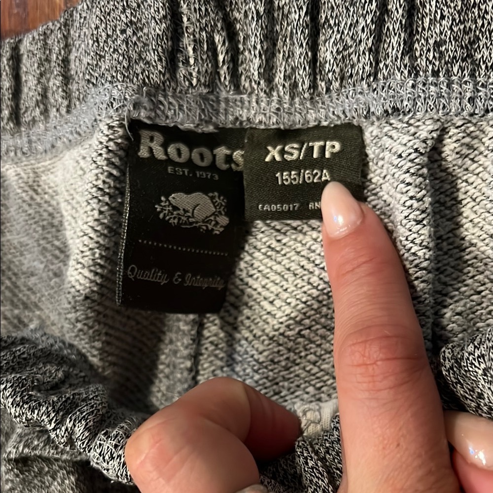 Roots | Women’s Size XS Gray Jogger Sweatpants Elastic Waist - Picture 2 of 10